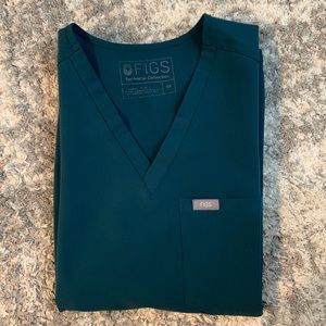 Catarina figs scrub top